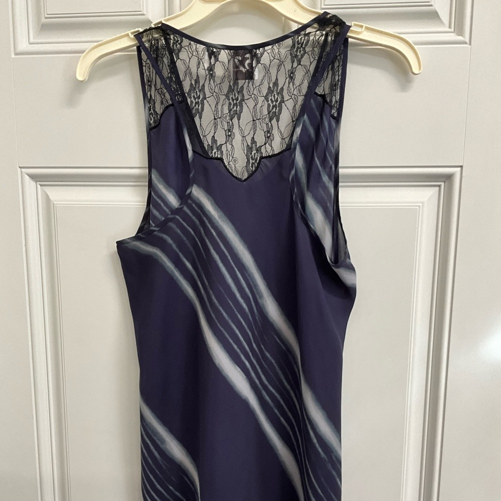 Blue top with black lace in back 52 Medium